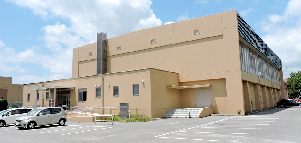 パラダイス建設 施工事例 大学体育館改修工事